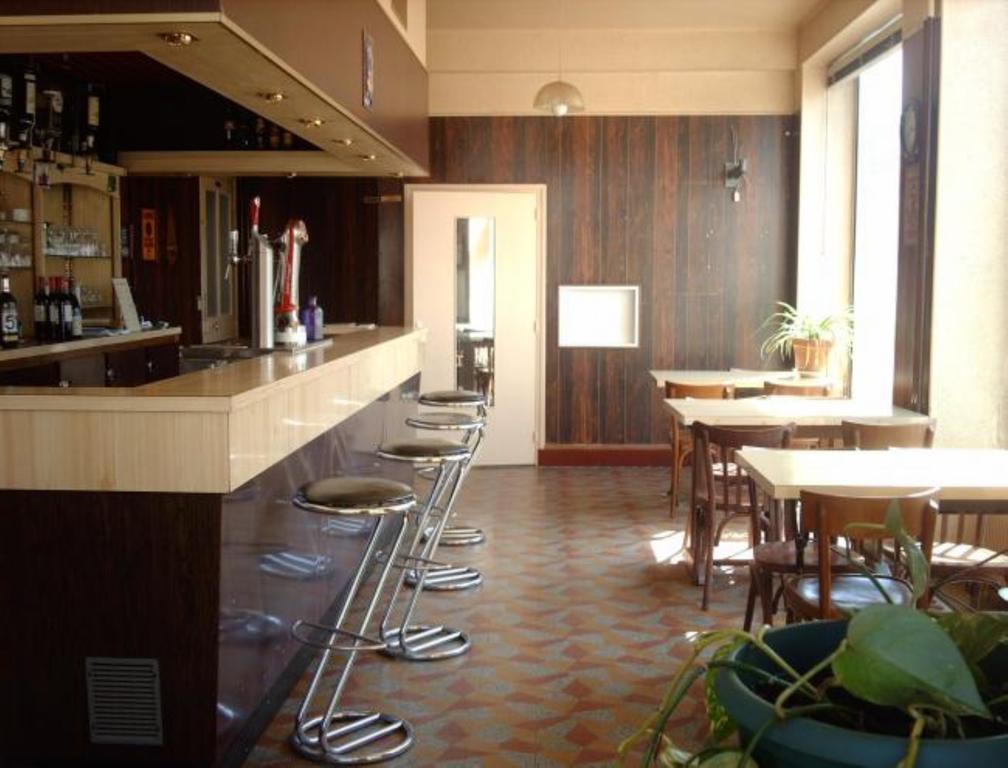 Hotel Le Colbert Épernay Eksteriør bilde